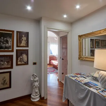 Tosca House Varenna
